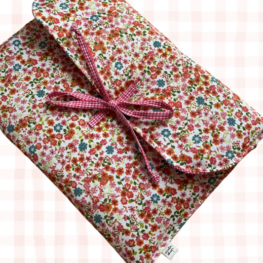 FUNDA FLORES Y VICHY ROSA