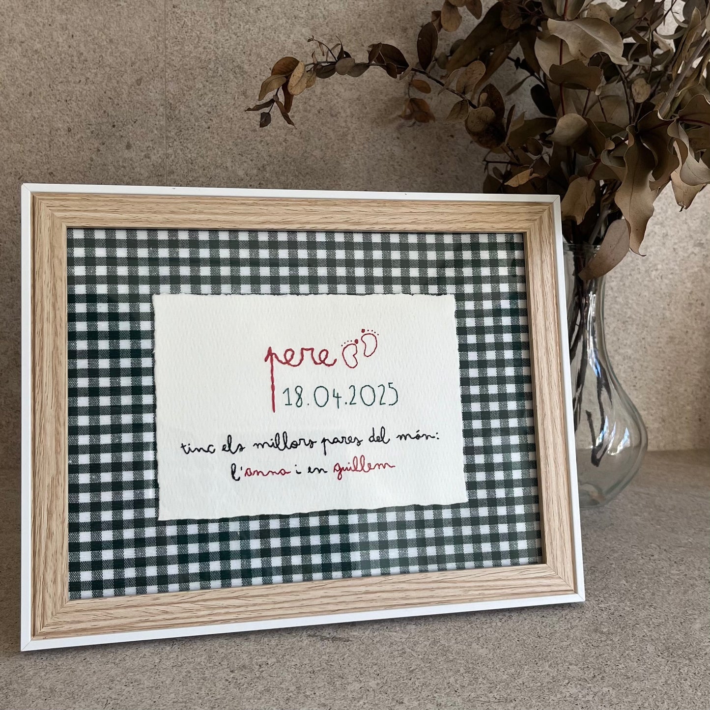 MARCO PERSONALIZADO BORDADO A MANO (TEXTO)