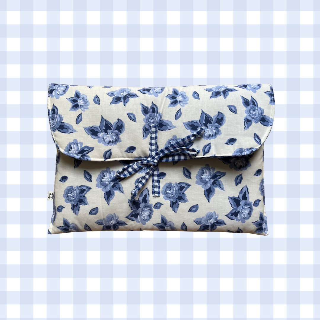 FUNDA FLORES Y VICHY AZUL