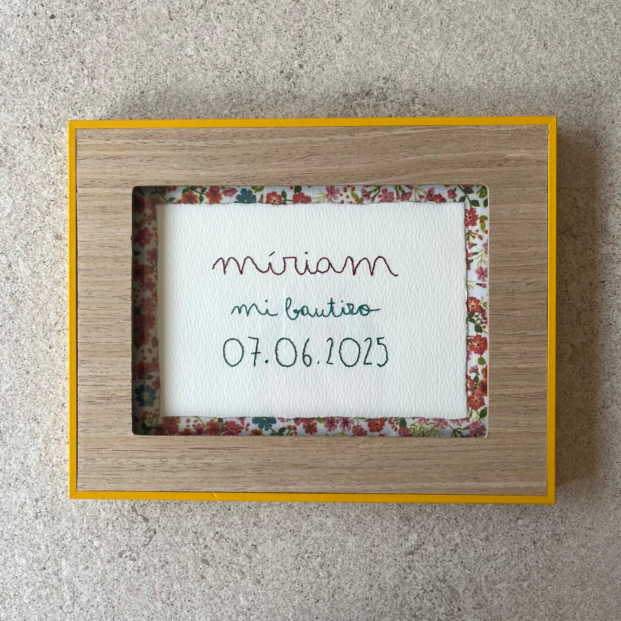 MARCO PERSONALIZADO BORDADO A MANO (SIMPLE)